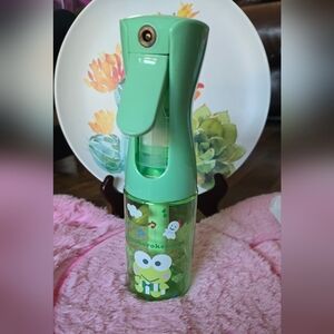 Kerokeroppi Spray Bottle